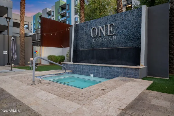 $475,000 | 1 East Lexington Avenue, Unit 1001, Phoenix, AZ 85012