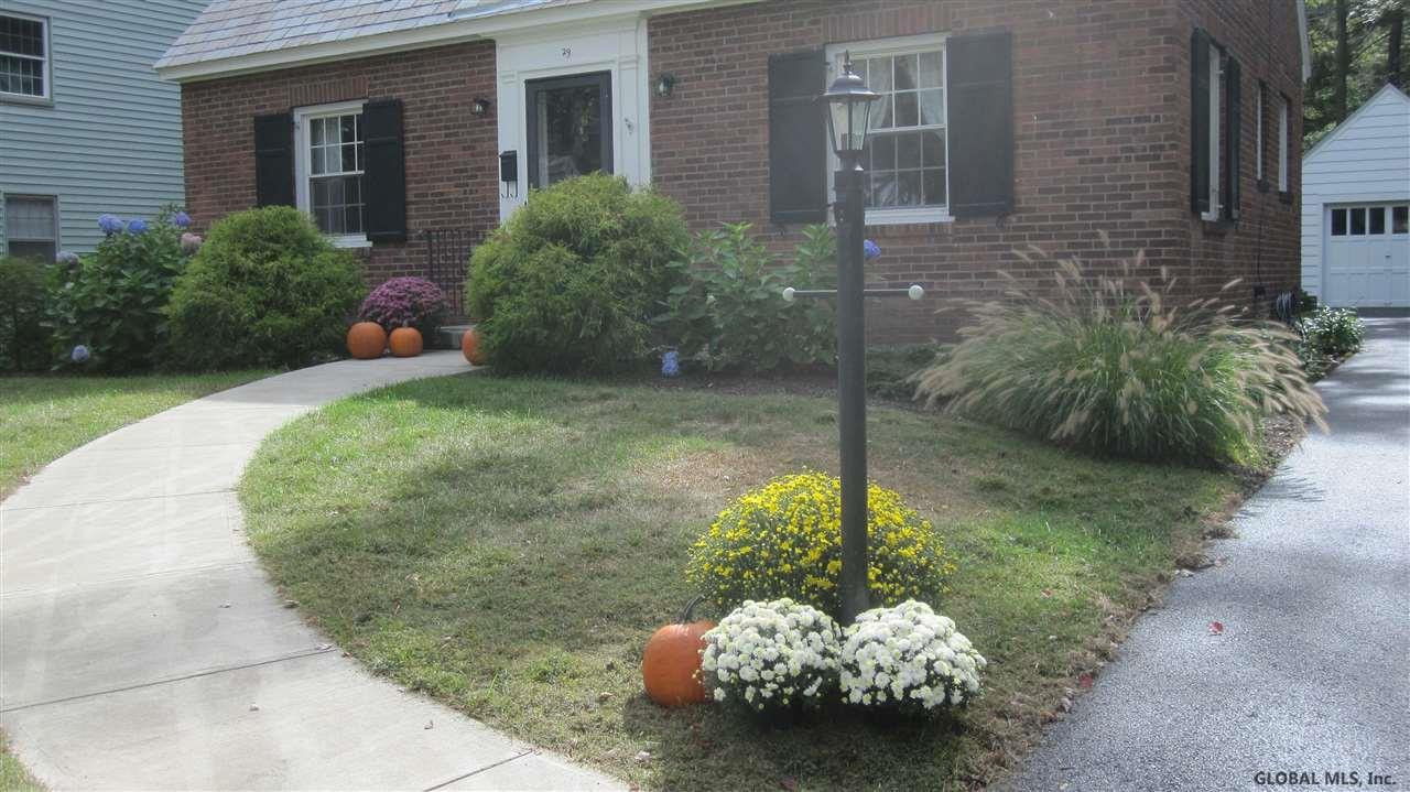 29 Douglas Road Bethlehem, NY 12054 - Photo 4 of 23 Photo 6