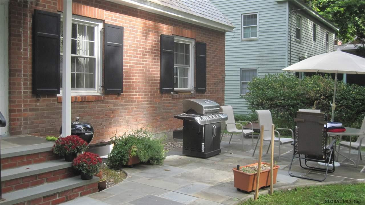 29 Douglas Road Bethlehem, NY 12054 - Photo 6 of 23 Photo 8