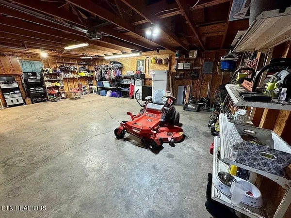 $225,000 | 3351 East State Line Road, Union City, TN 38261