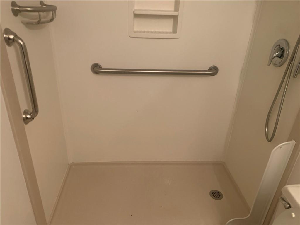 213 Library Court Duquesne, PA 15110 - Photo 14 of 38 a bathroom with a shower