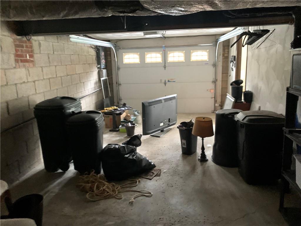 213 Library Court Duquesne, PA 15110 - Photo 30 of 38 a view of a room with gym equipment