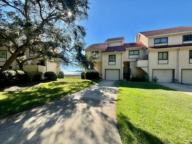 $3,000 | 7 Marina Cove Drive, Niceville, FL 32578