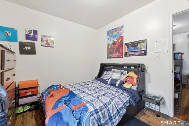 $299,999 | 56 Green Street, Middletown, CT 06457