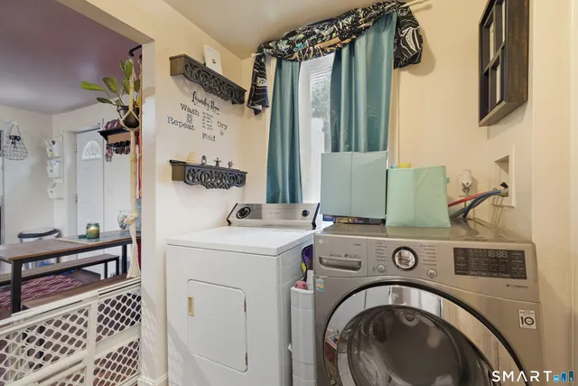 $299,999 | 56 Green Street, Middletown, CT 06457