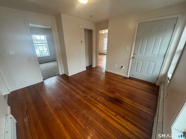 $299,999 | 56 Green Street, Middletown, CT 06457