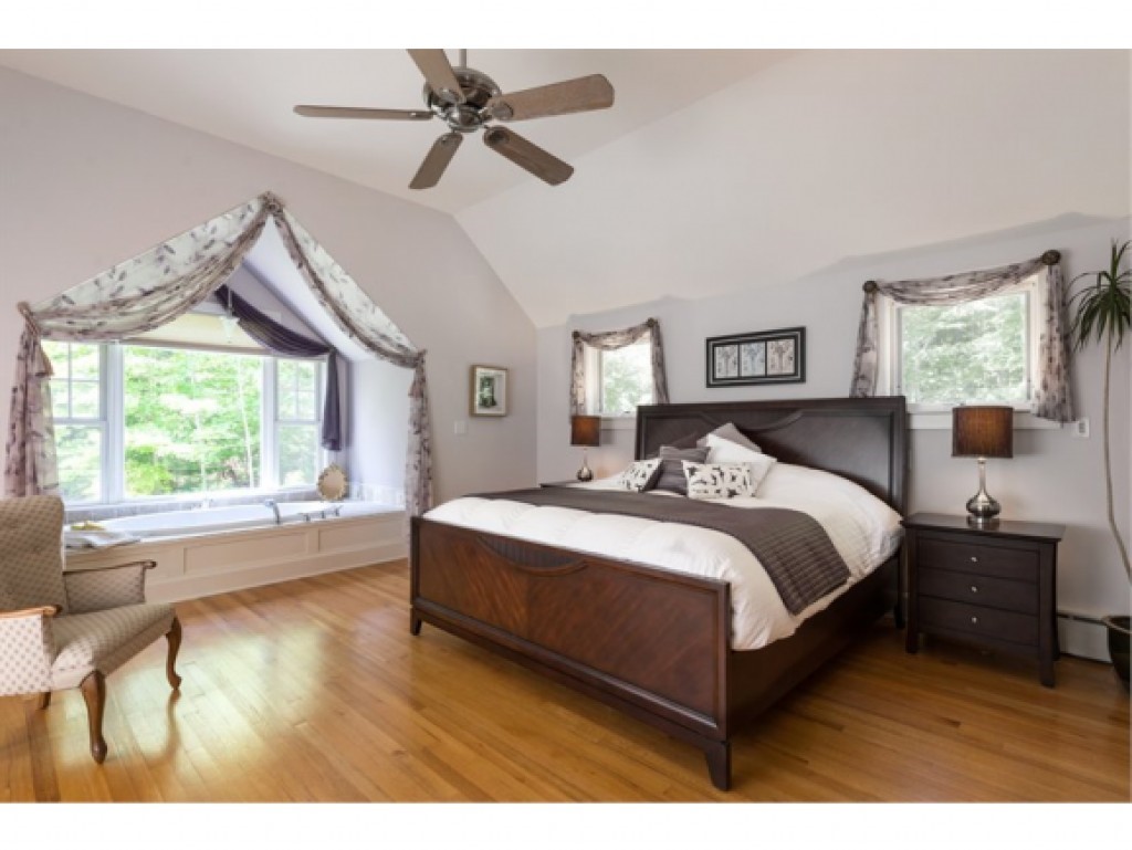 132 Clark Road Rye, NH 03870 - Photo 3 of 22