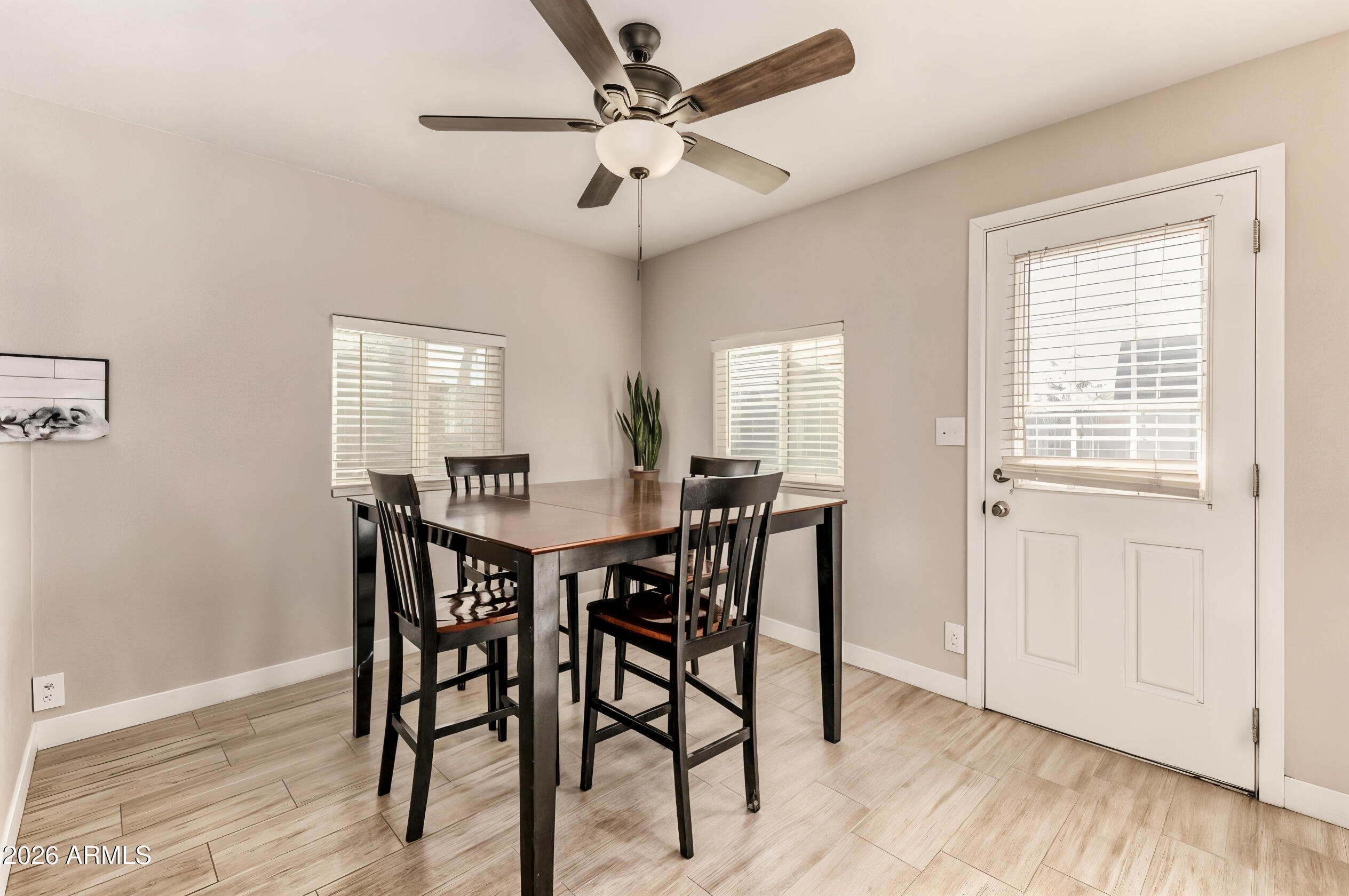 146 South Robson Mesa, AZ 85210 - Photo 11 of 34 Dining Room