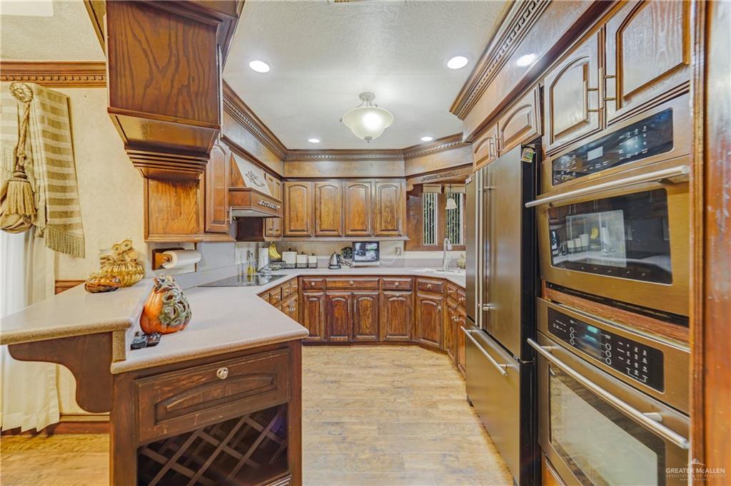 228 Oak Ridge Drive Rio Grande City, TX 78582 - Photo 4 of 21