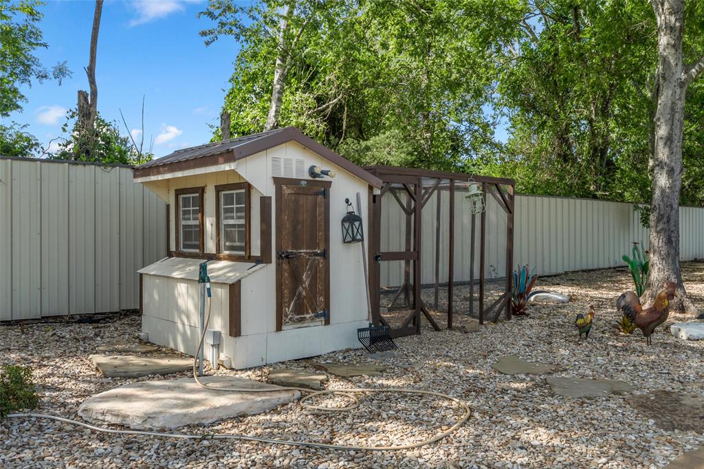 918 Coxs Oak Valley Road Waco, TX 76705 - Photo 35 of 40