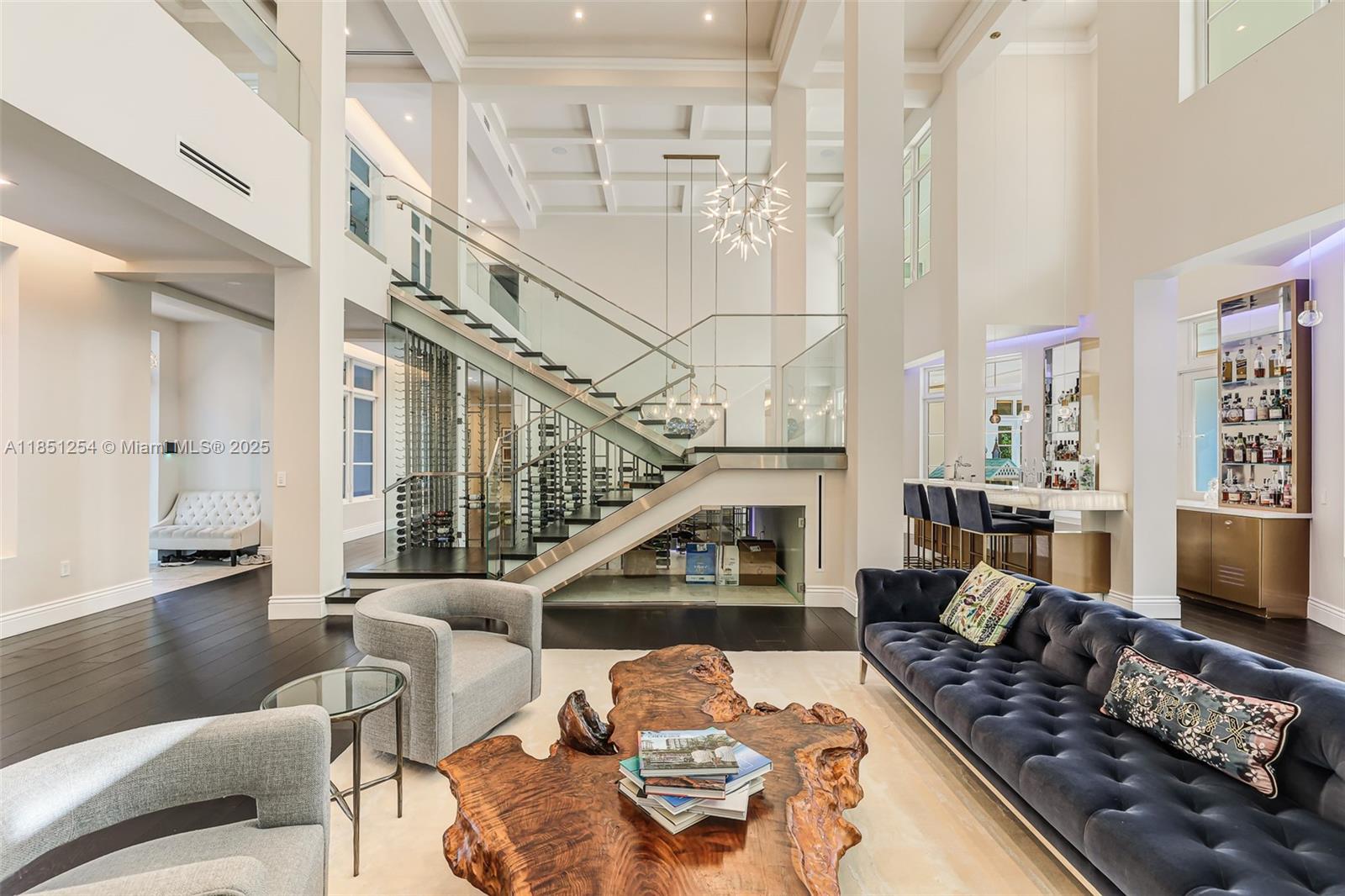 13580 Southwest 67th Avenue Pinecrest, FL 33156 - Photo 11 of 35