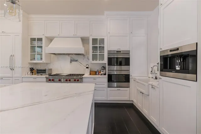 $9,995,000 | 13580 Southwest 67th Avenue, Pinecrest, FL 33156