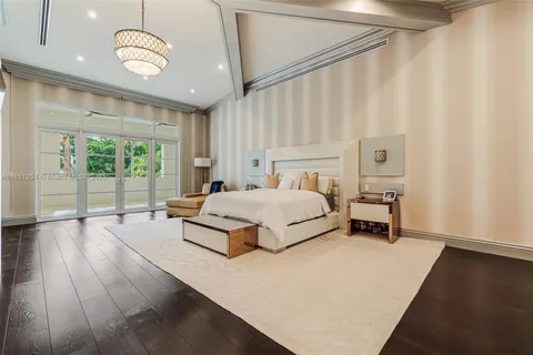 $9,995,000 | 13580 Southwest 67th Avenue, Pinecrest, FL 33156