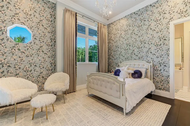 $9,995,000 | 13580 Southwest 67th Avenue, Pinecrest, FL 33156