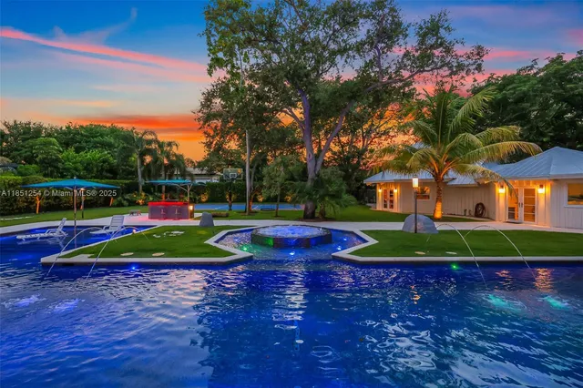 $9,995,000 | 13580 Southwest 67th Avenue, Pinecrest, FL 33156