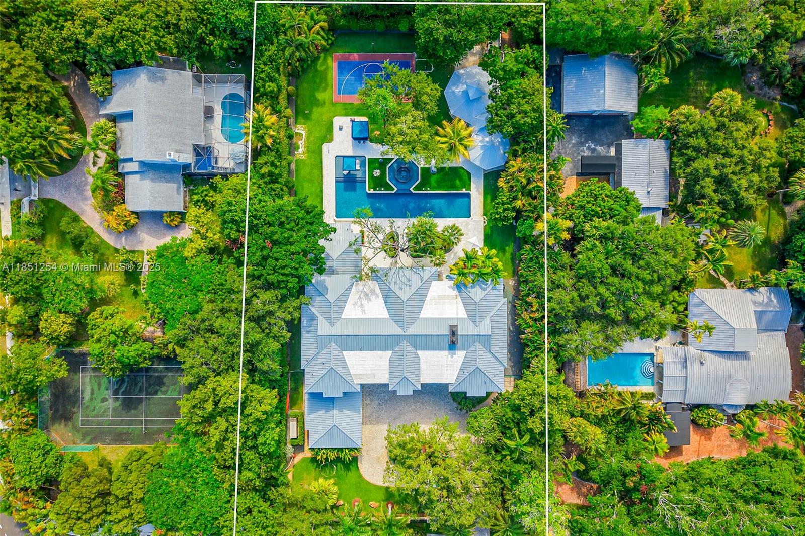 13580 Southwest 67th Avenue Pinecrest, FL 33156 - Photo 32 of 35