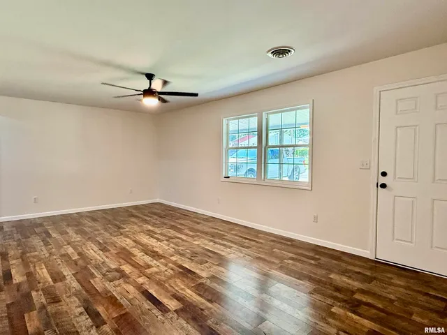 $189,900 | 101 Oak Drive, Metropolis, IL 62960