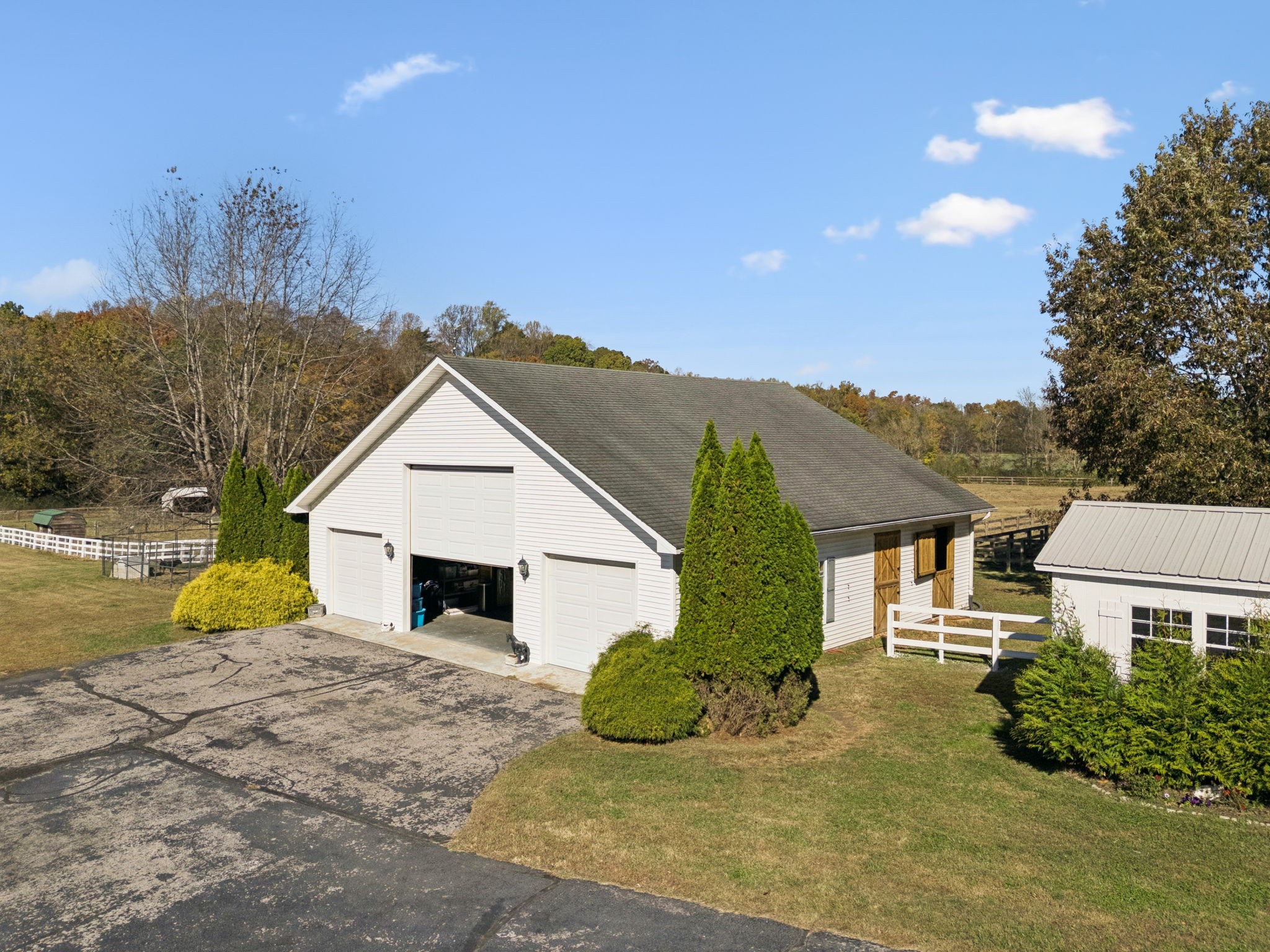 2600 Clanton Road Lawrenceburg, TN 38464 - Photo 5 of 71 Gallery Image 5