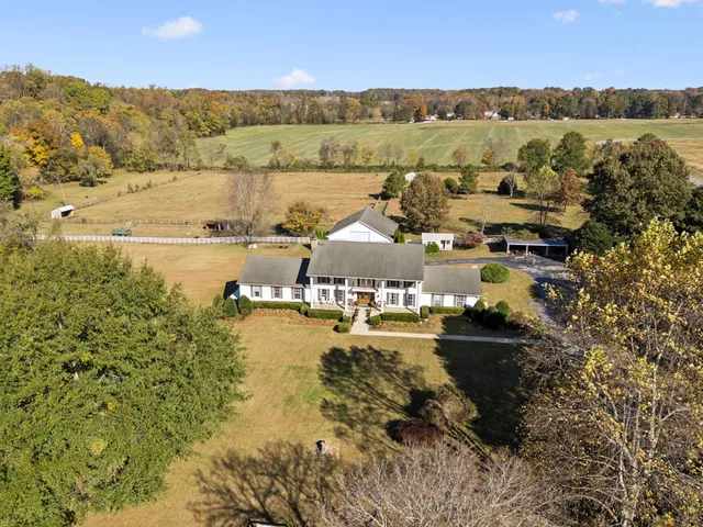 $1,249,000 | 2600 Clanton Road, Lawrenceburg, TN 38464