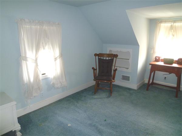18 Yale Road Arlington, MA 02474 - Photo 11 of 16 Gallery Image 11