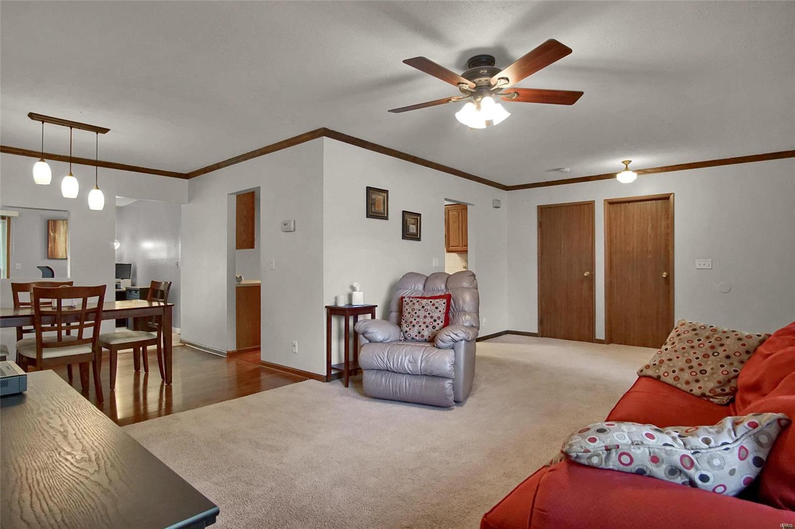 408 Harpers Ferry Road Belleville, IL 62221 - Photo 11 of 32