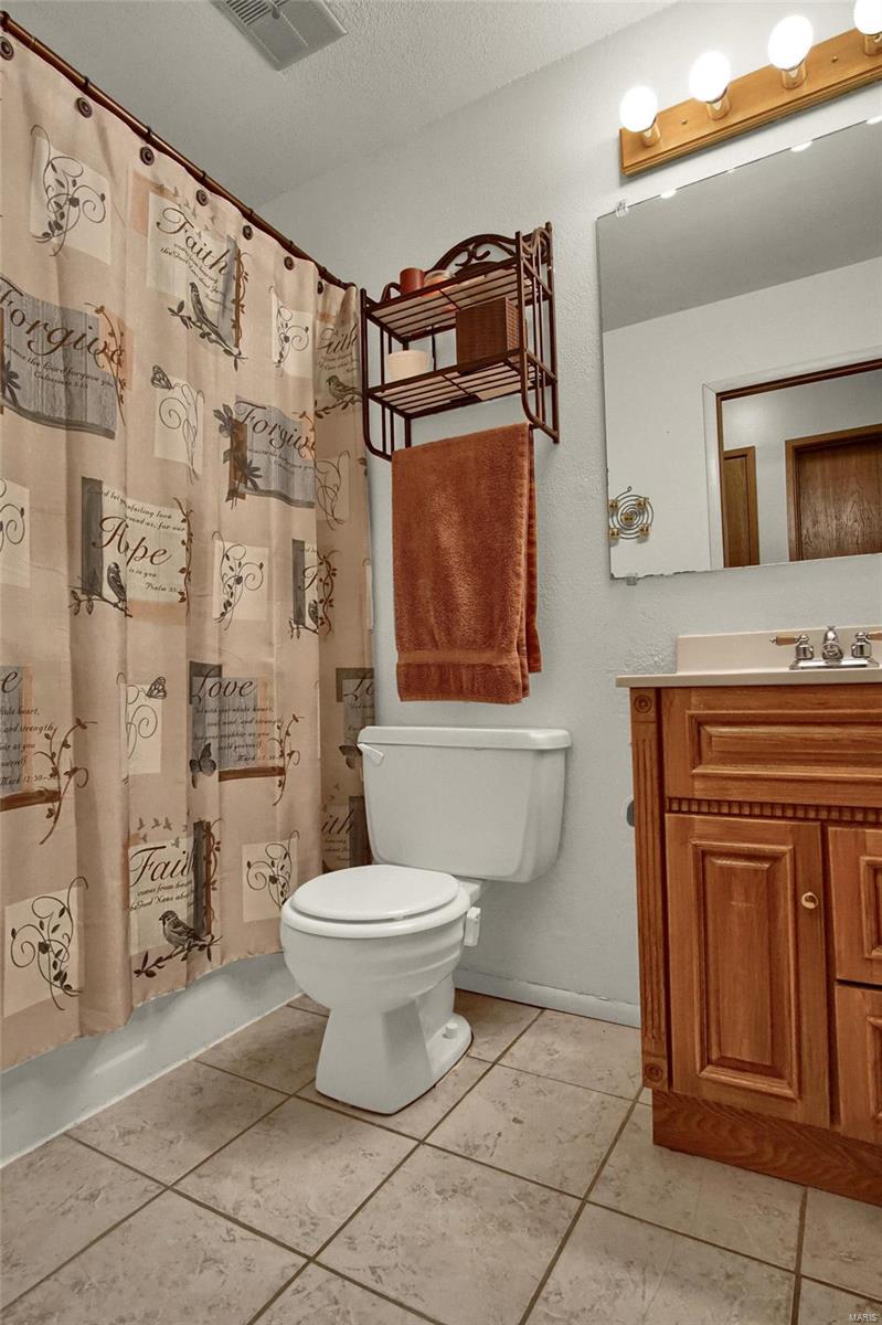 408 Harpers Ferry Road Belleville, IL 62221 - Photo 26 of 32