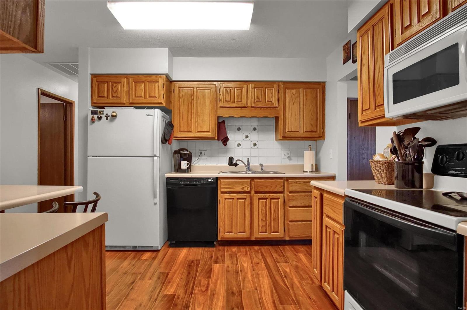 408 Harpers Ferry Road Belleville, IL 62221 - Photo 6 of 32