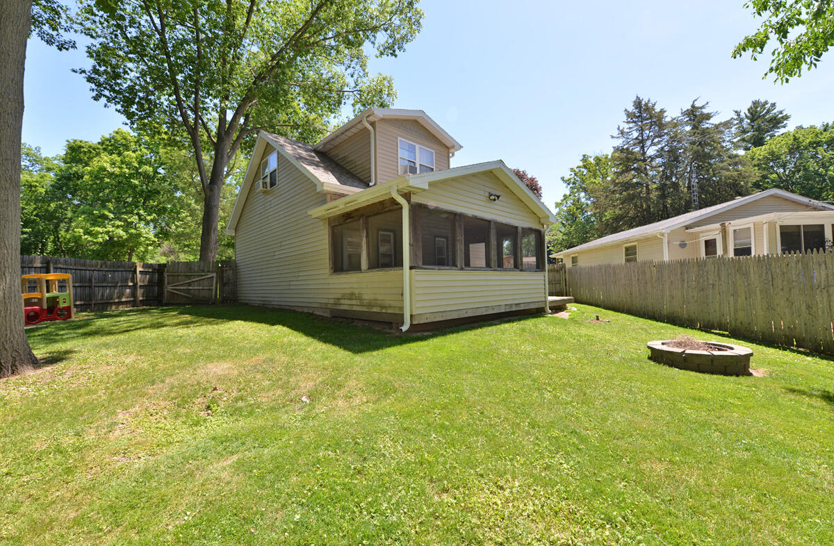 2513 Mason Street Delavan, WI 53115 - Photo 35 of 36 133