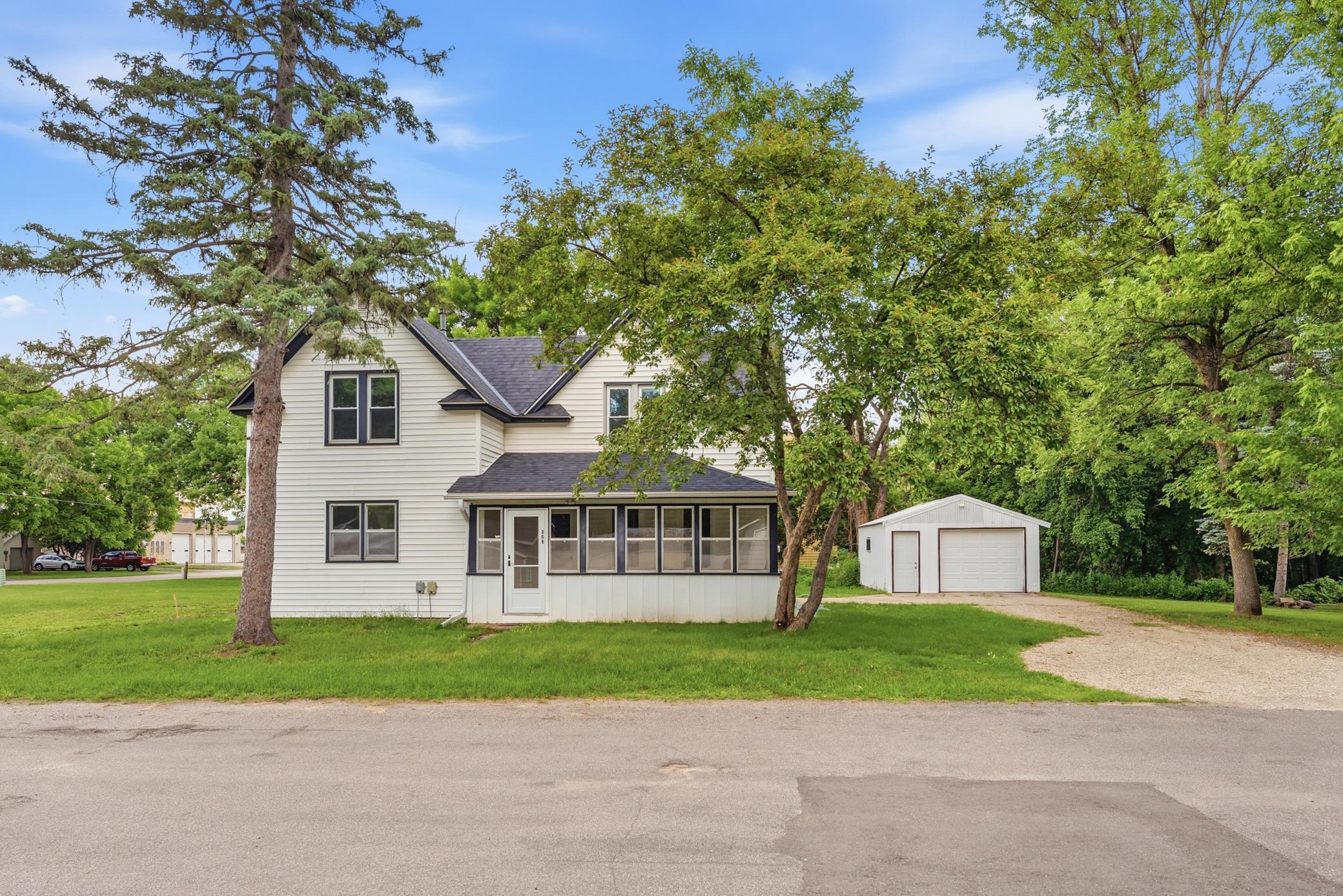306 South 3rd Street Princeton, MN 55371 - Photo 28 of 35