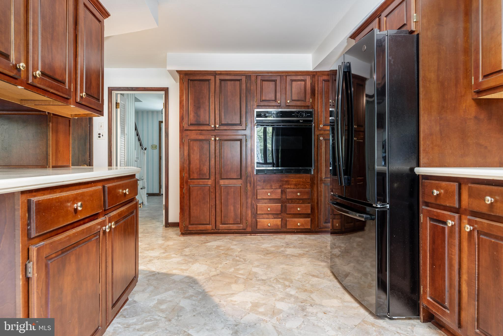 226 Foxcroft Road Broomall, PA 19008 - Photo 3 of 38 kitchen