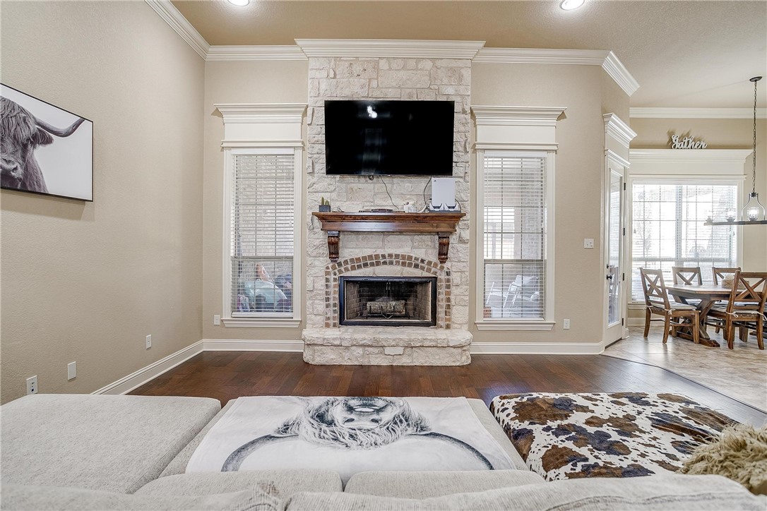 2217 Augustine Waco, TX 76712 - Photo 13 of 63