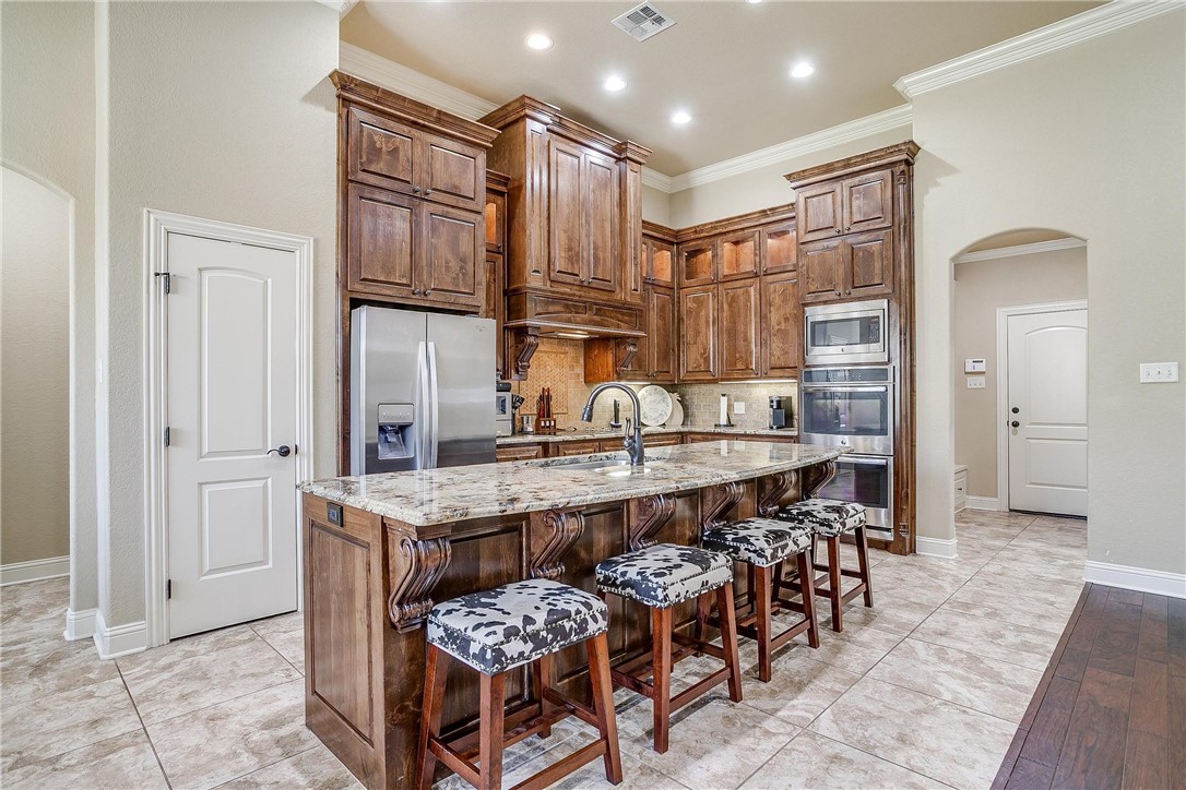 2217 Augustine Waco, TX 76712 - Photo 21 of 63