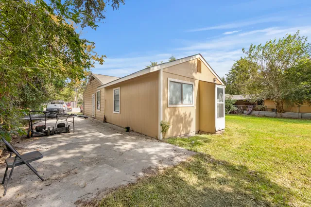 $275,000 | 130 Airway Drive, Houston, TX 77037