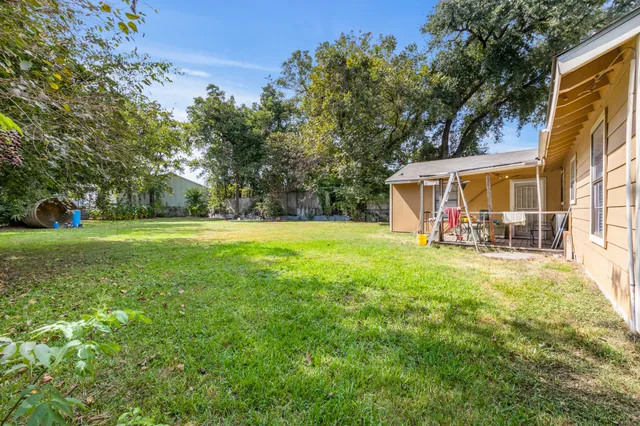 $275,000 | 130 Airway Drive, Houston, TX 77037