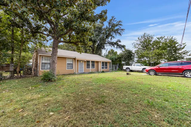 $275,000 | 130 Airway Drive, Houston, TX 77037