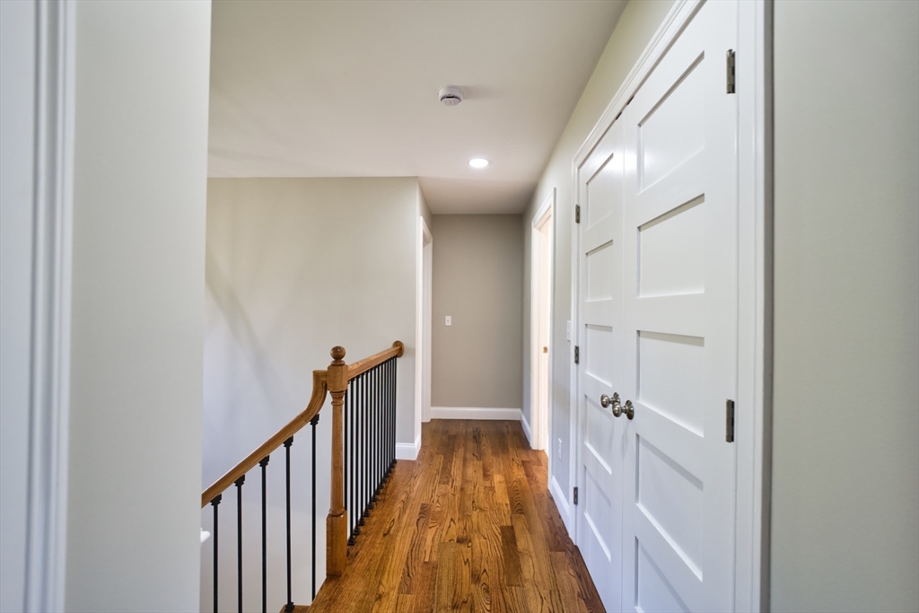526 Old Warren Road Swansea, MA 02777 - Photo 11 of 34 Gallery Image 11