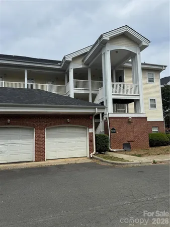 $215,000 | 8923 Meadow Vista Road, Charlotte, NC 28213