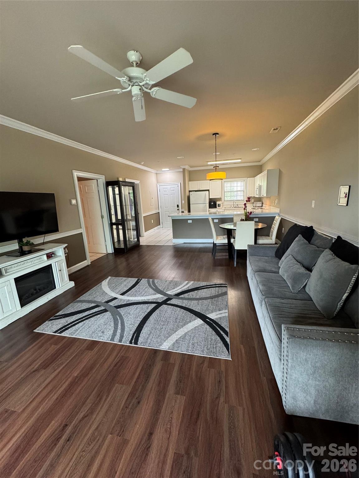 8923 Meadow Vista Road Charlotte, NC 28213 - Photo 4 of 6