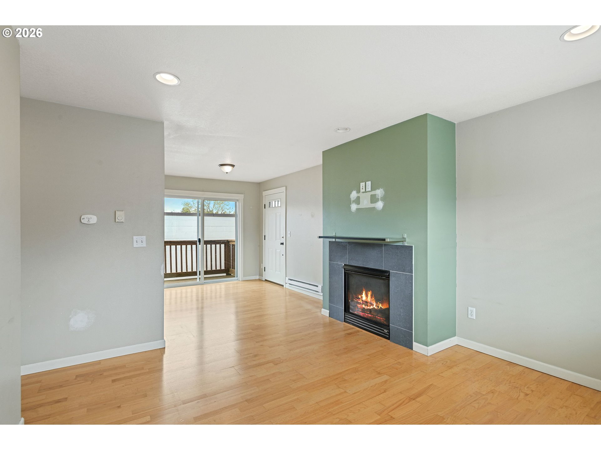 3925 Southwest Multnomah Boulevard, Unit 201 Portland, OR 97219 - Photo 5 of 32