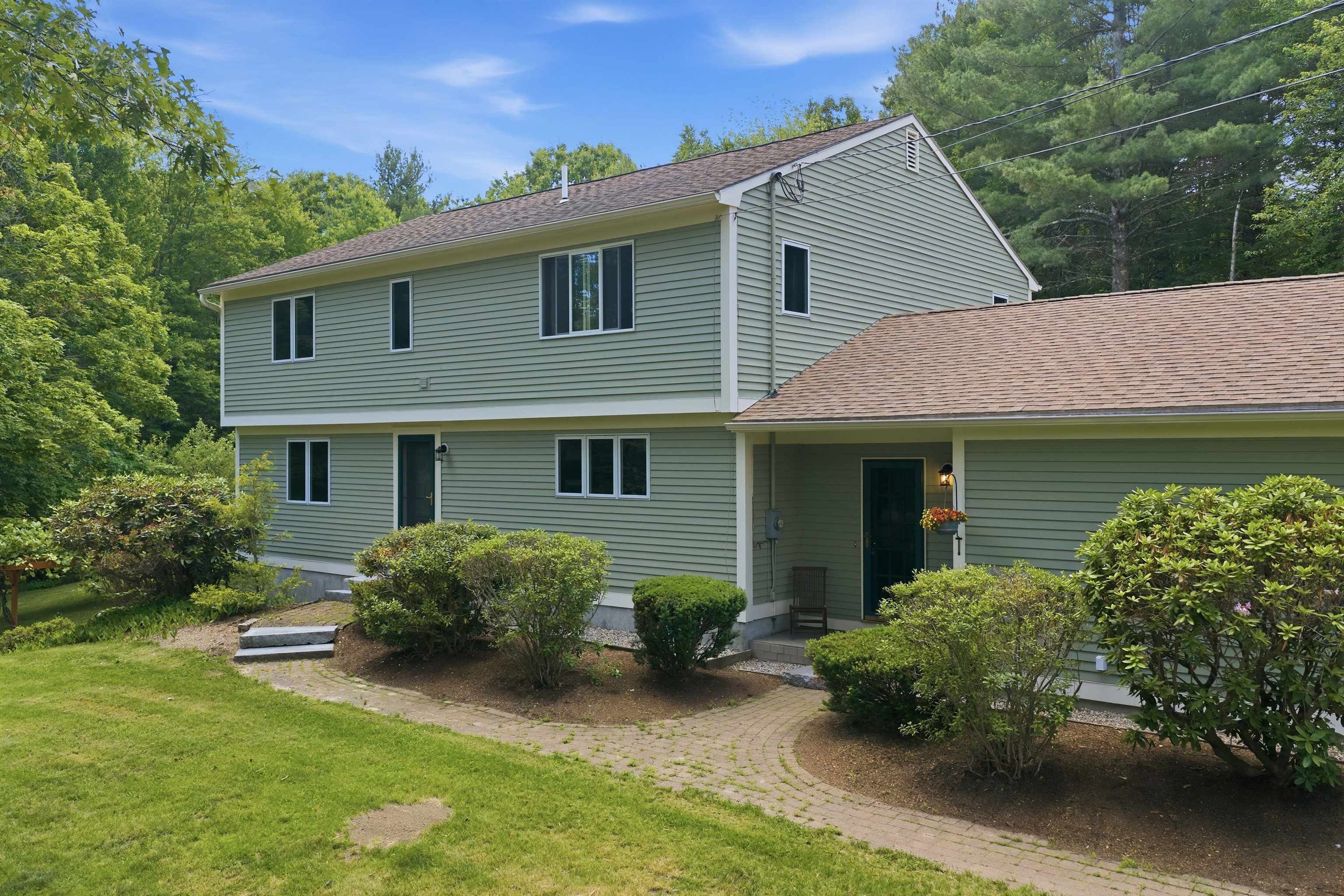 171 Dow Road Bow, NH 03304 - Photo 2 of 48