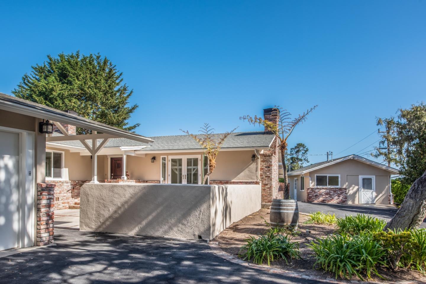 1160 Sylvan Road Monterey, CA 93940 - Photo 4 of 45 Gallery Image 4