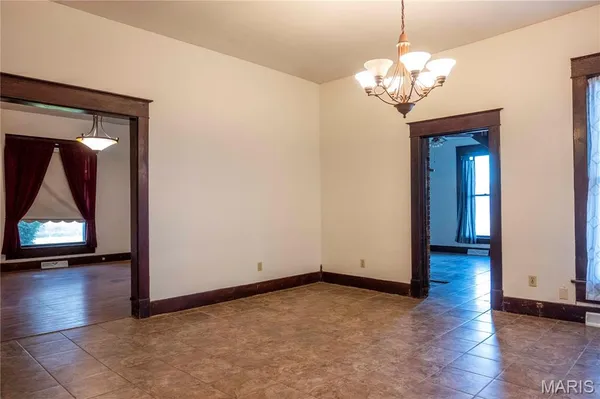 $995,000 | 3605 County Road 230, Fulton, MO 65251