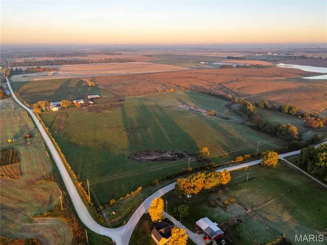 $995,000 | 3605 County Road 230, Fulton, MO 65251