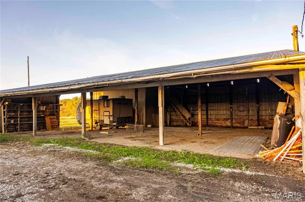 $995,000 | 3605 County Road 230, Fulton, MO 65251