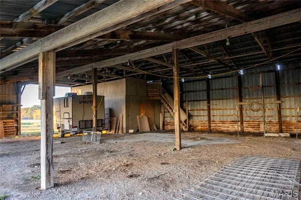 $995,000 | 3605 County Road 230, Fulton, MO 65251