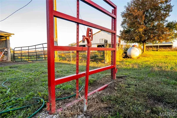 $995,000 | 3605 County Road 230, Fulton, MO 65251