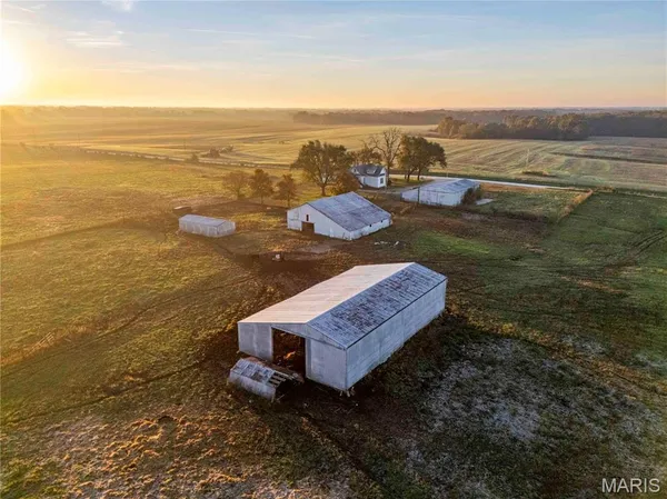 $995,000 | 3605 County Road 230, Fulton, MO 65251