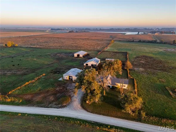 $995,000 | 3605 County Road 230, Fulton, MO 65251