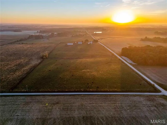 $995,000 | 3605 County Road 230, Fulton, MO 65251