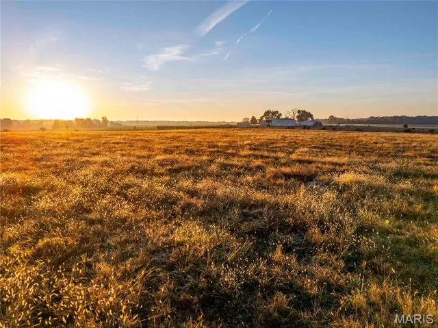 $995,000 | 3605 County Road 230, Fulton, MO 65251